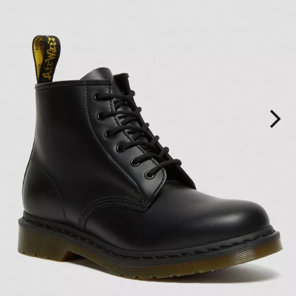 Dr. Martens 101 Yellow Stitch Smooth Leather Ankle Boots